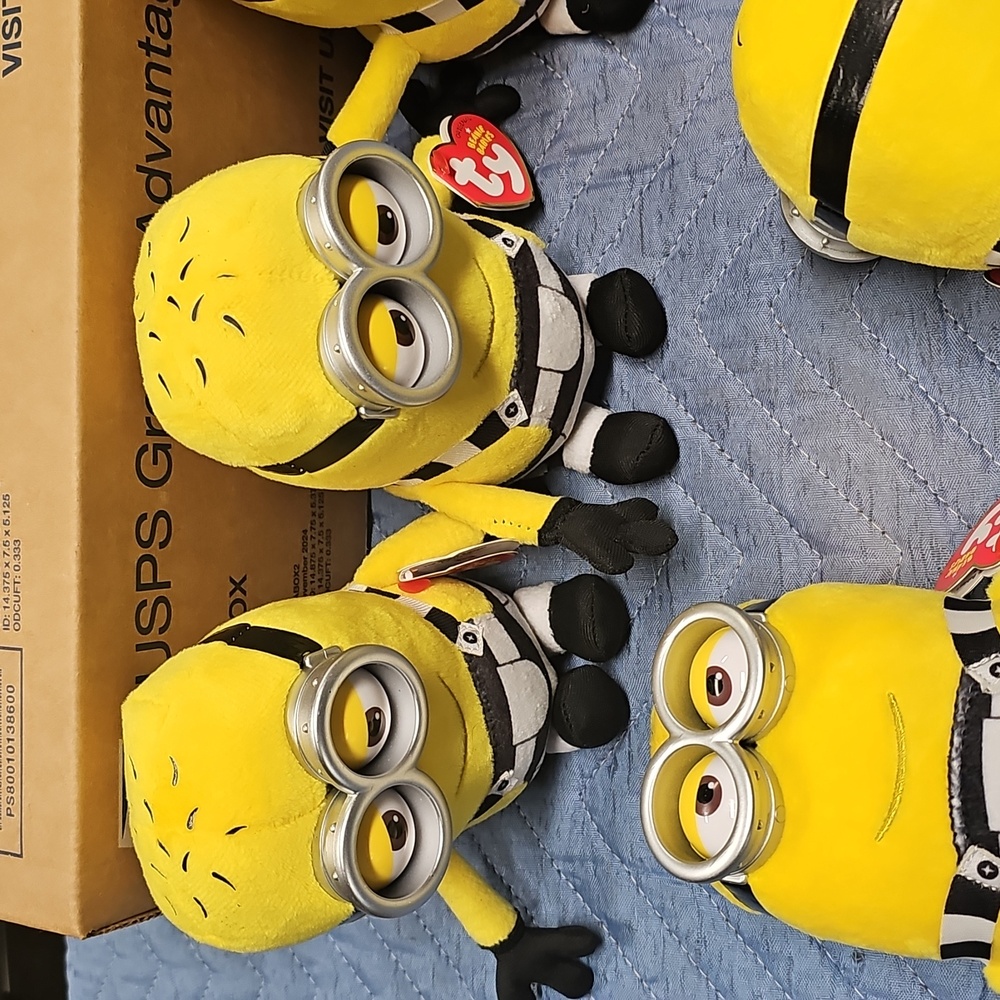 Ty Beanie Babies Despicable Me 3 Tom minion jail bird - Picture 7 of 8